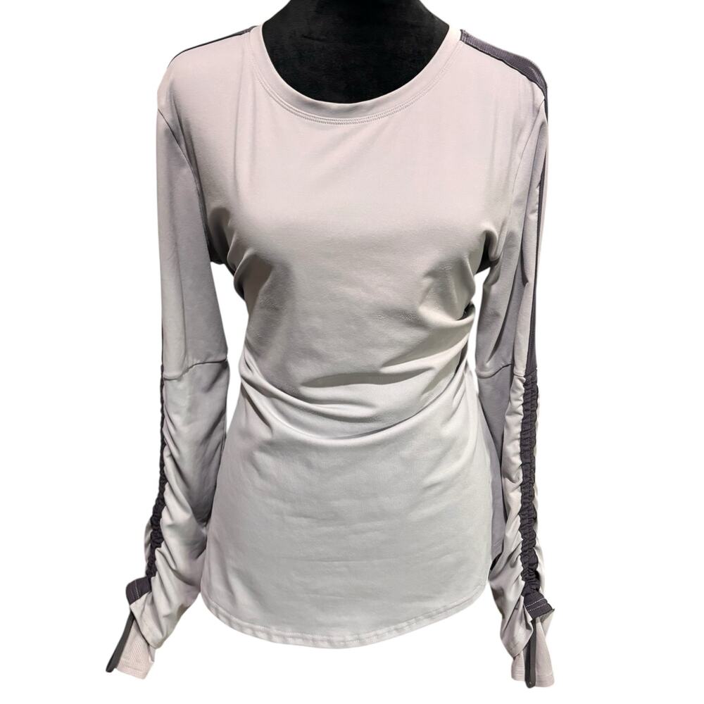 Fabletics Gray Long Sleeve Top w/ Ruched Arms & Thumbholes – Size L
